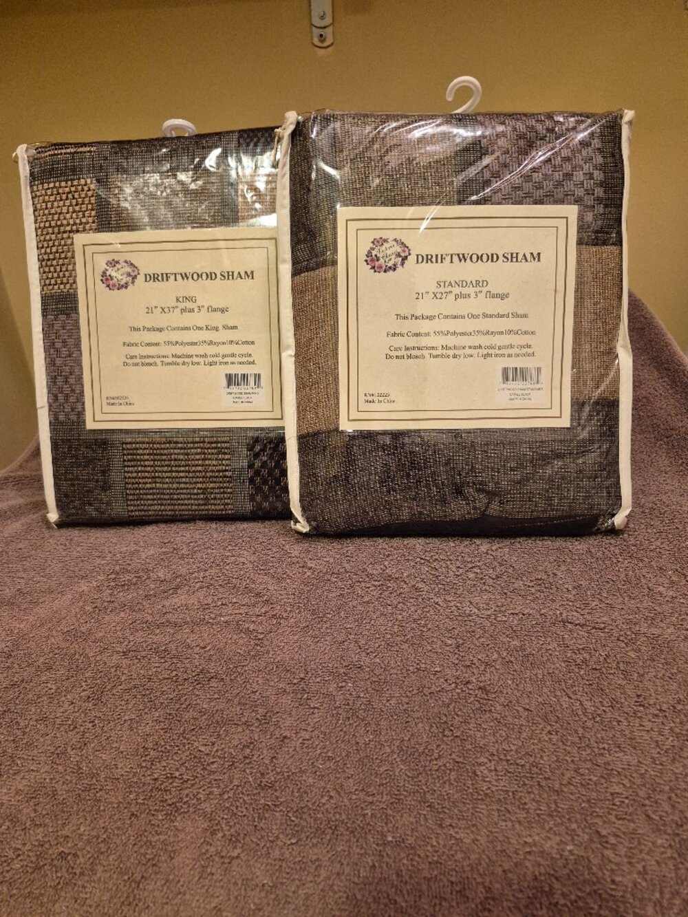 DRIFTWOOD STANDARD SIZE/KING SIZE POLLOW SHAMS (NEW) SET 2 DONNA SHARP